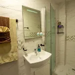 Alba Apartment *